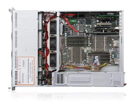2HE Intel Dual-CPU SC825 Server - Innenansicht